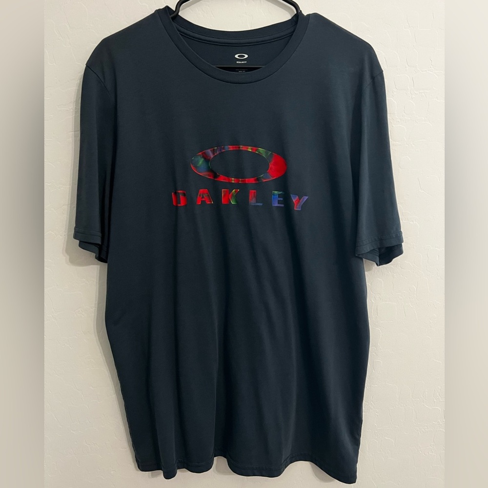 Oakley - Large - Blue - Short Sleeve Shirt